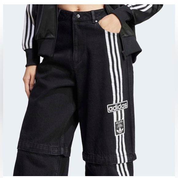 2 in 1 Adidas Black Pants/Shorts Shorts with White Triple Stripes - Picture 3 of 4